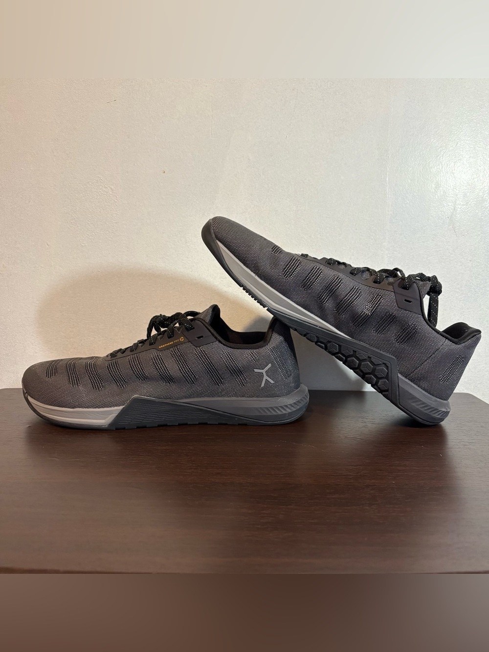 Flux Footwear Adapt Graphene XT Carbon Gray Black Mens Size 11.5 Athletic Shoes